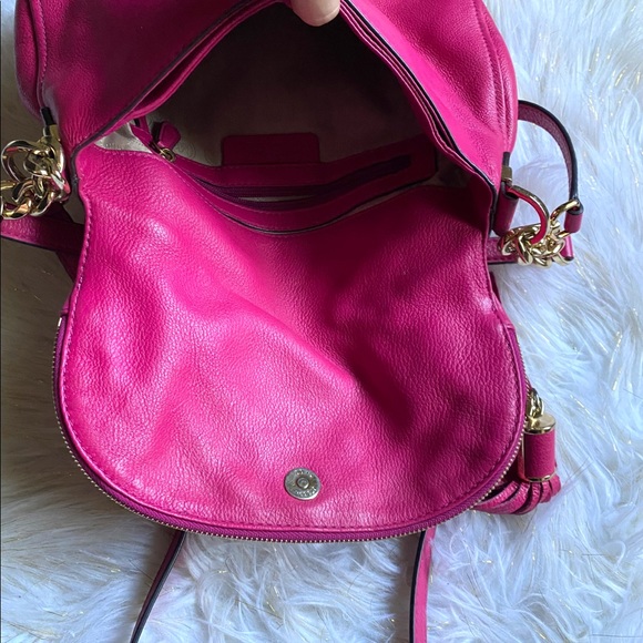 Michael Kors Bedford Deep Pink Tassel Convertible - Picture 6 of 6